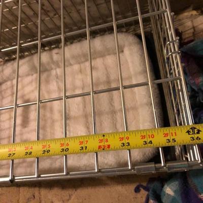 Coolaroo Dog Bed & Midwest Homes For Pets 36â€Lx24â€Wx28â€H -Lot 472