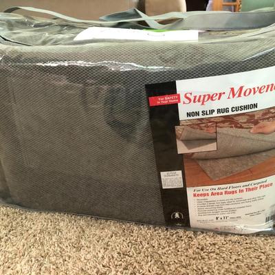 8â€™x11â€™ Macyâ€™s Super Movenot Non Slip Rug Cushion -Lot 309