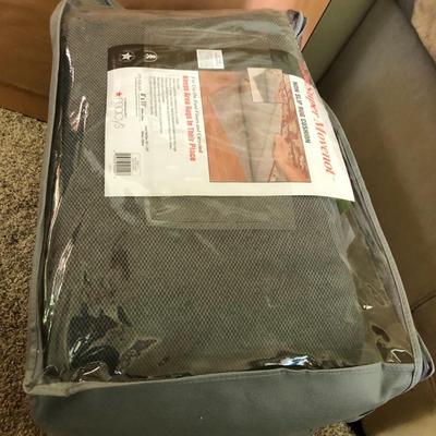 8â€™x11â€™ Macyâ€™s Super Movenot Non Slip Rug Cushion -Lot 309