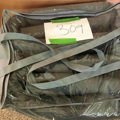 8â€™x11â€™ Macyâ€™s Super Movenot Non Slip Rug Cushion -Lot 309