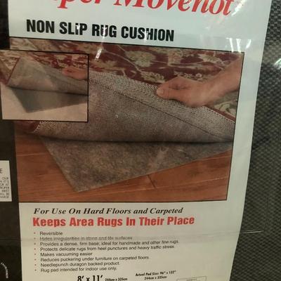 8â€™x11â€™ Macyâ€™s Super Movenot Non Slip Rug Cushion -Lot 309