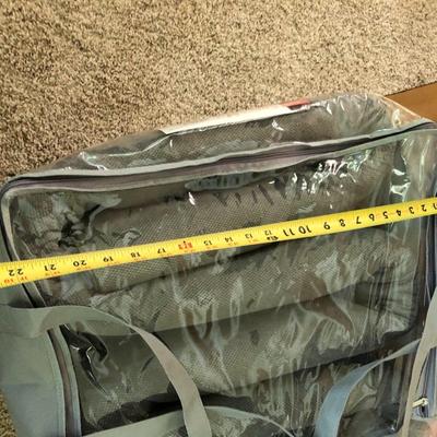 8â€™x11â€™ Macyâ€™s Super Movenot Non Slip Rug Cushion -Lot 309