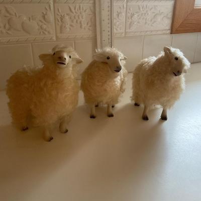 Three Putz Wool SHEEP!