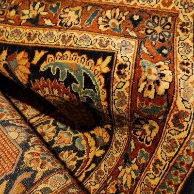 Antique Large Persia Wool Rug 138