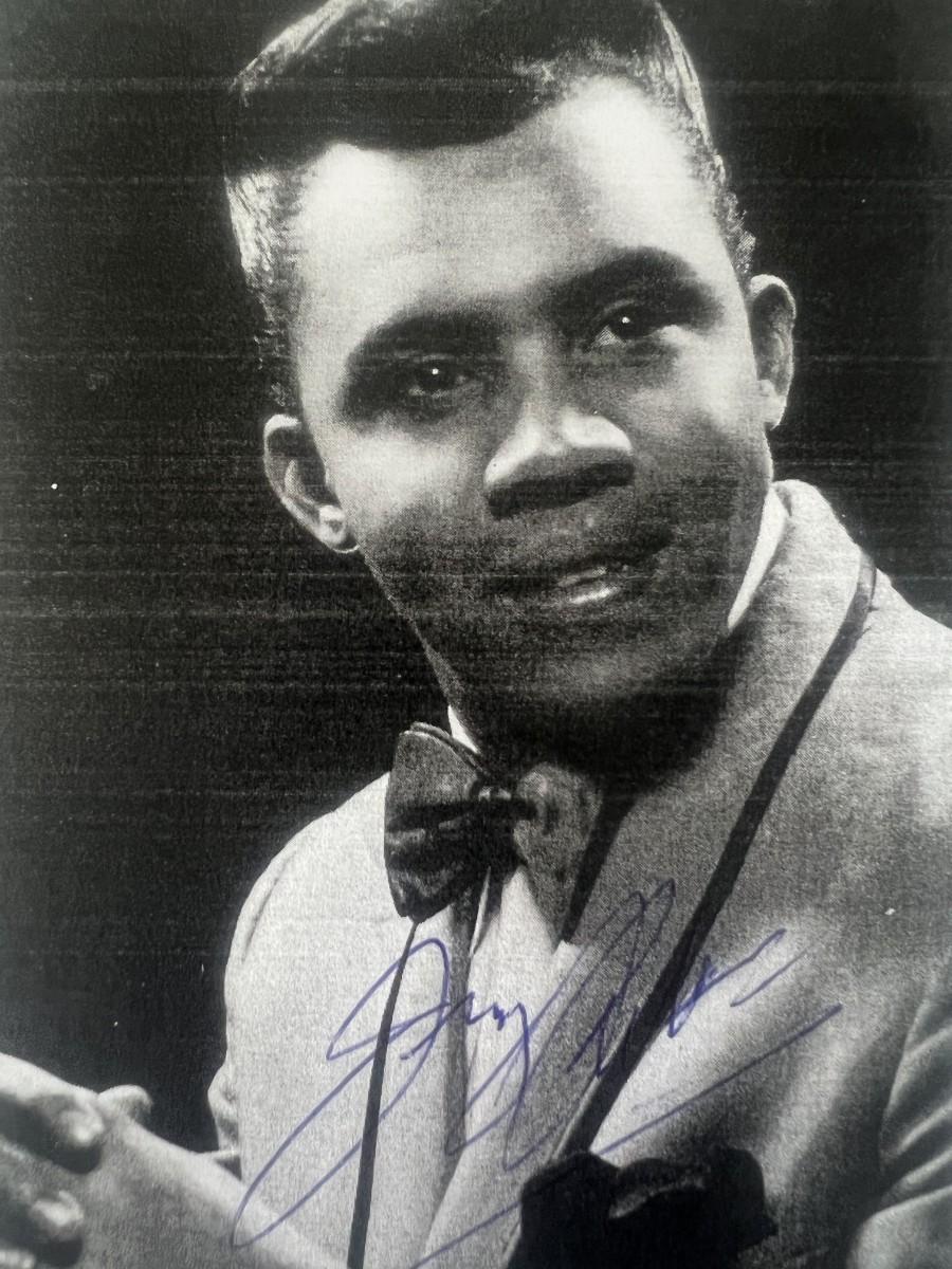 Jimmy Ruffin signed photo | EstateSales.org