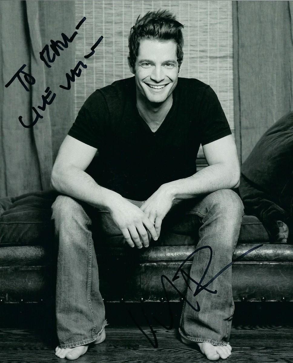 Nate Berkus signed photo | EstateSales.org