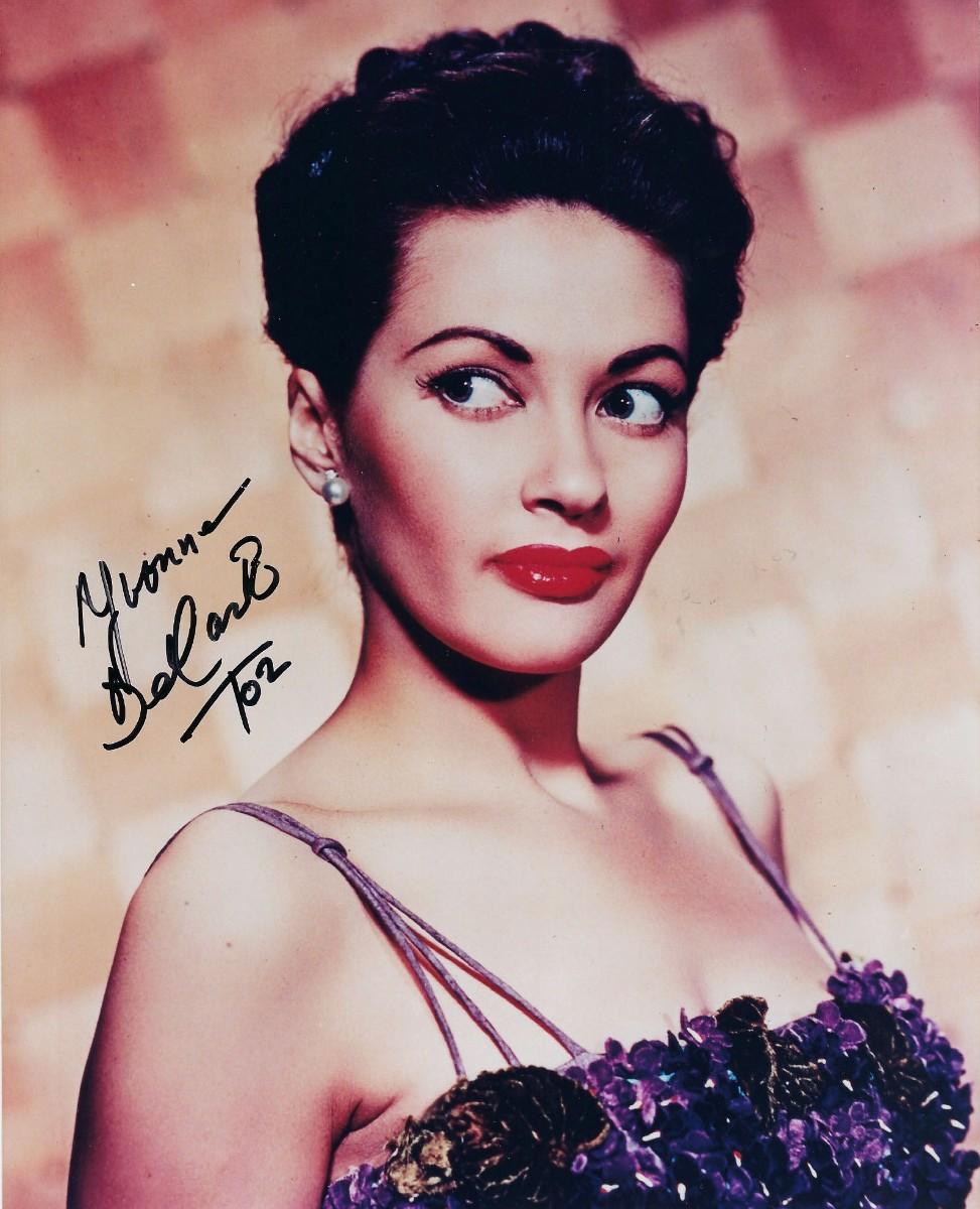 Yvonne De Carlo Signed Photo | EstateSales.org