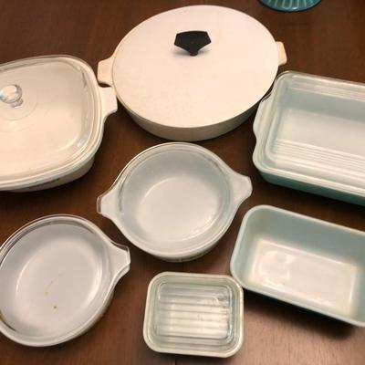 Vintage Pyrex & Ovenware