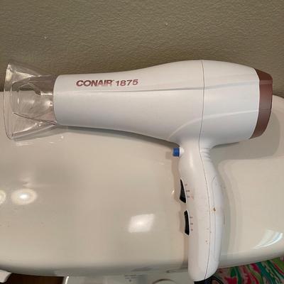 Conair 1875 hair blow dryer