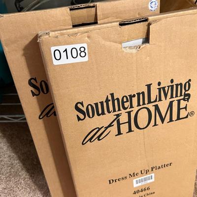 2 New in Box Southern Living At Home Dress Me Up Platters