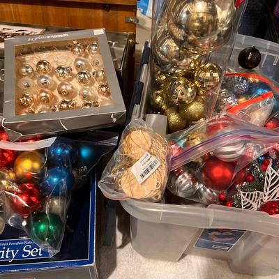 Christmas Lot - Nativity Scenes, Ornaments. etc.