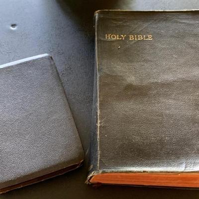 Vintage Bibles Lot