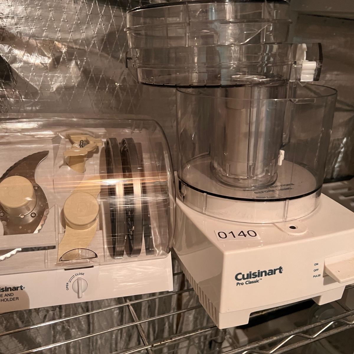 Cuisinart Pro Classic Food Processor and Storage for Accessories
