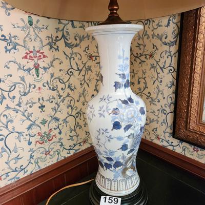 Asian Style Blue White Table Lamp