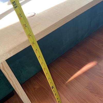 bench /storage area for the end of a king bed