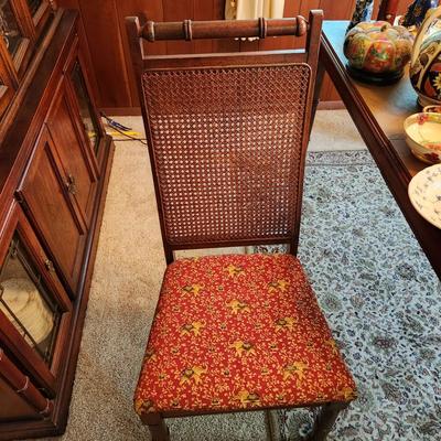Dining room Table with 6 Chairs 62