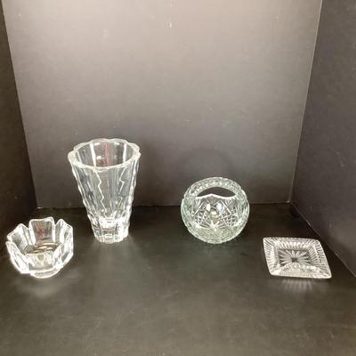 Lot 631 Lot of Crystal Vases ~ Orrefors