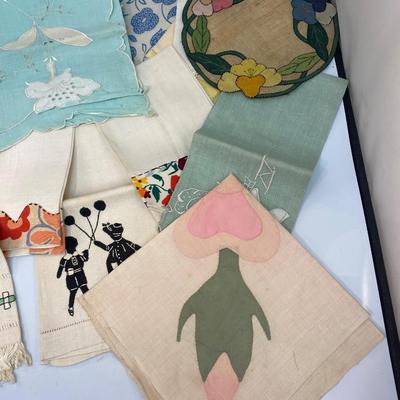 Vintage Lot of Mixed Household Linens Tea Towels Napkins