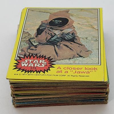 LOT 55: Vintage 1977 Star Wars Trading Cards