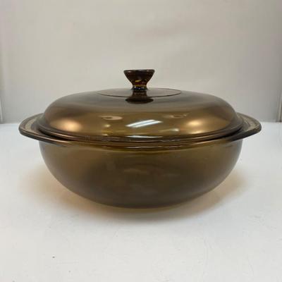 Pyrex Vision Ware Amber Glass Round Casserole Baking Dish with Lid