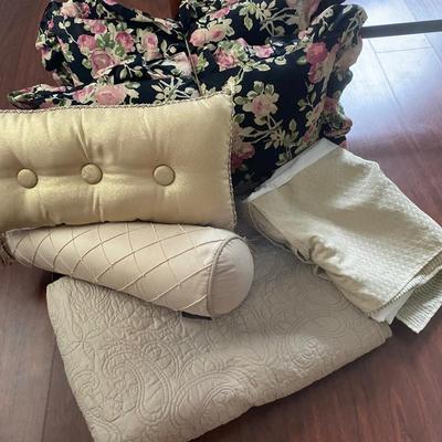 Pretty Bedding