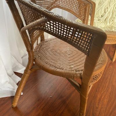 Pair of Vintage wicker Chairs and throw