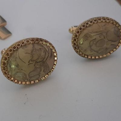 Tour Fossil'd Marked Cuff links, two tie clips, one marked Swank and shell charms.