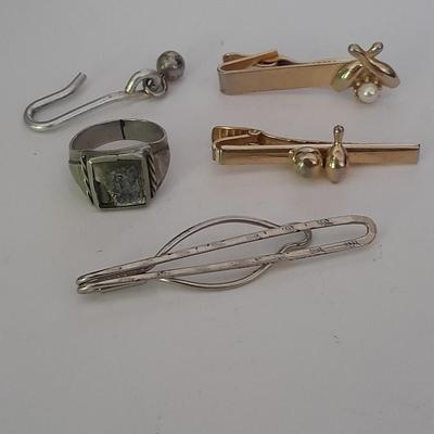 Men's mother of pearl ring, bowling award swank marked tie clips, and cuff links
