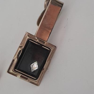 Cuff links and tie clips black and white / silver