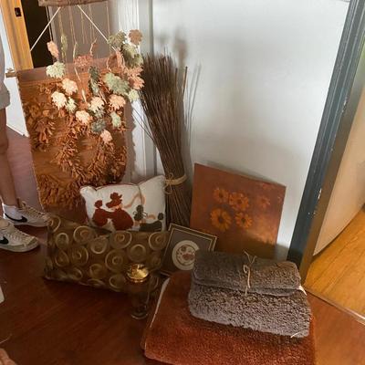Vintage Decor - Chimes - and more