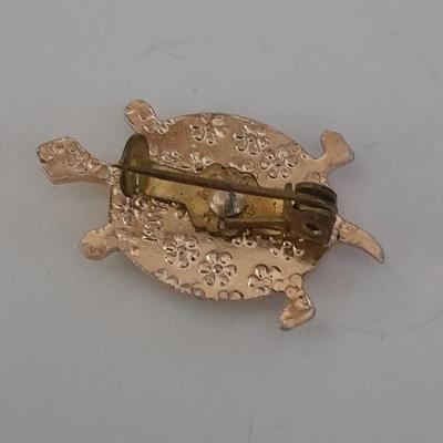 Four Fun and fancy hat pins, Roadrunner, Turtle, Frog, and a Clown