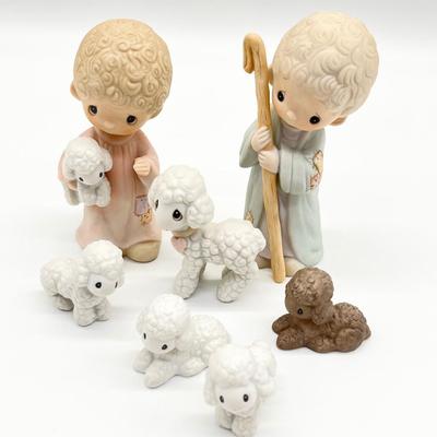 PRECIOUS MOMENTS ~Come Let Is Adore Him ~ 15 Piece Nativity