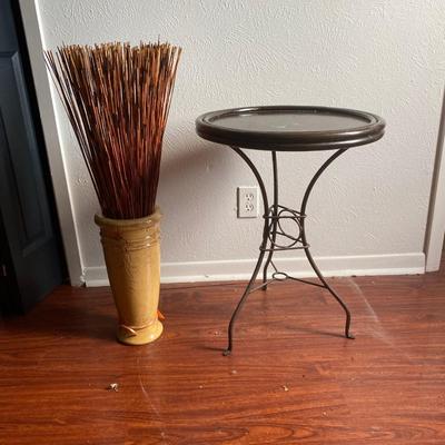 Little Table and Vase Decor