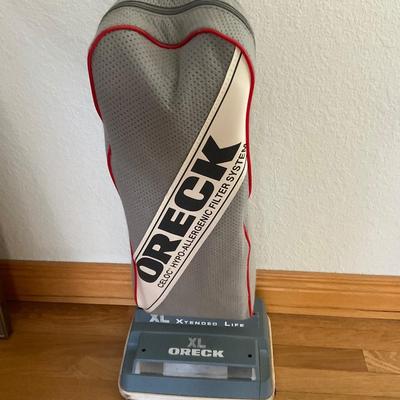 Oreck XL Vacuum Cleaner