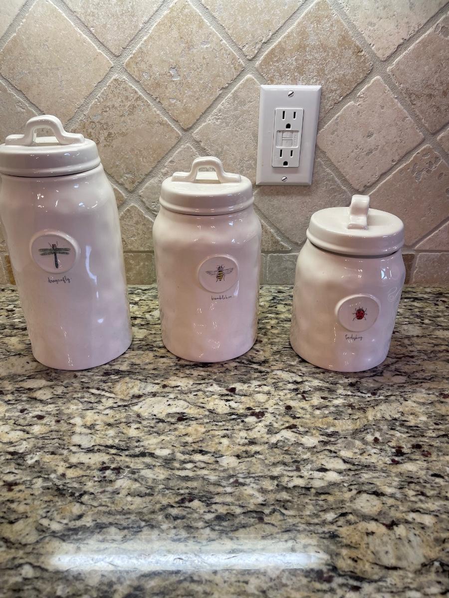White Rae Dunn canister set. Never used.