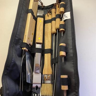Barbecue Set w/Case