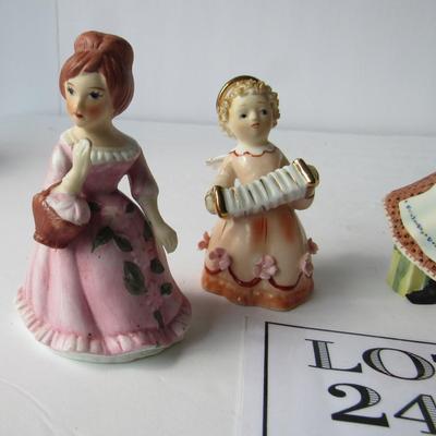 Lot of Figurines, Special Friends, Molly Big Sister and Katie and Molly