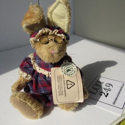 Boyd's Bears Emily Rabbit Plush