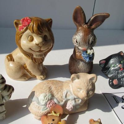 Lot of Ceramic and Resin Animals