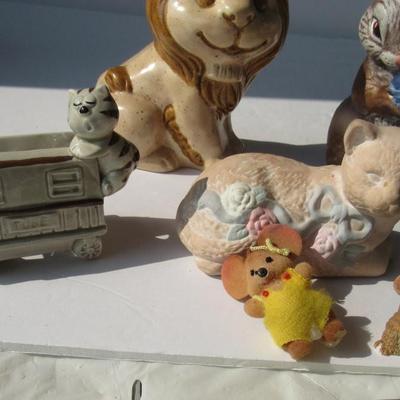 Lot of Ceramic and Resin Animals