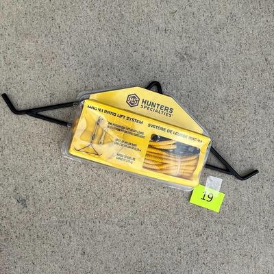 Hunters Specialties Lift System