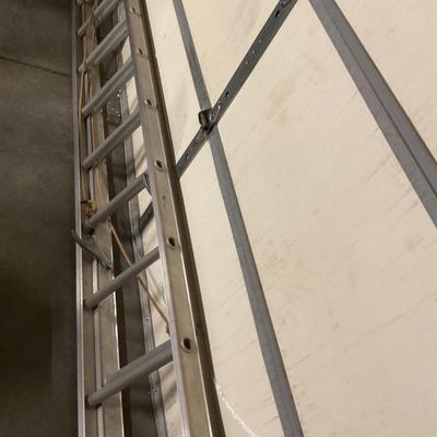 20â€™ Aluminum ðŸªœ Ladder.