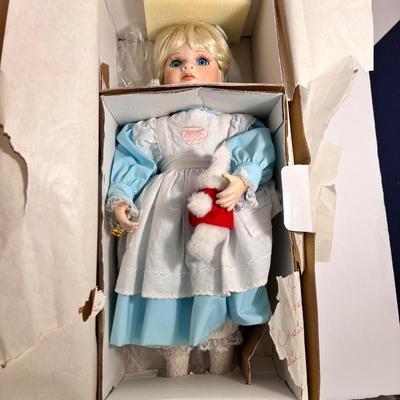 Marie Osmond Fairy Tale Doll Alice in Wonderland