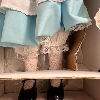 Marie Osmond Fairy Tale Doll Alice in Wonderland