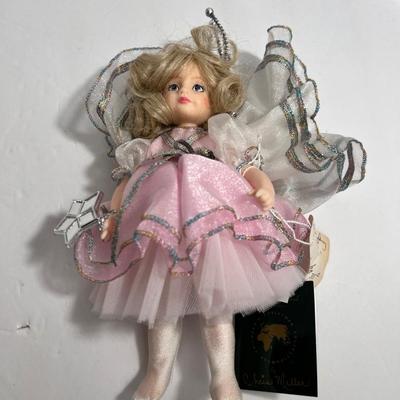 International Treasury Of Collectibles Twinkle Doll