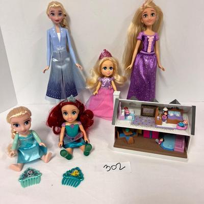 Modern Doll Lot