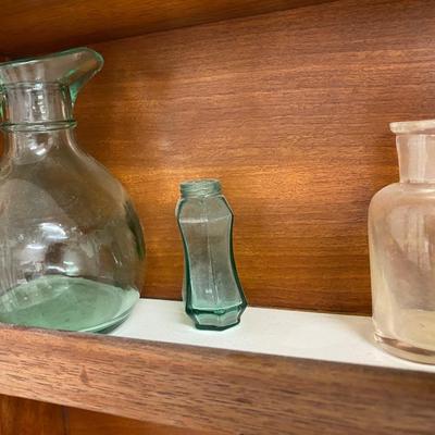 Vintage to Antique Bottle Lot