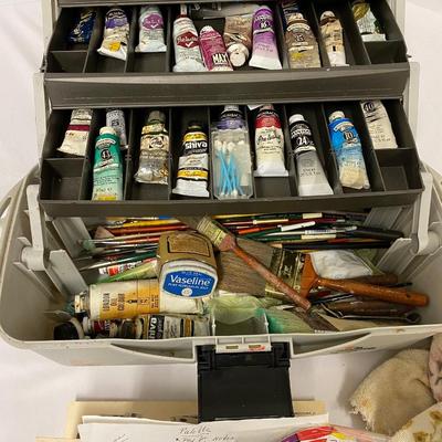 Tackle box art supply lot