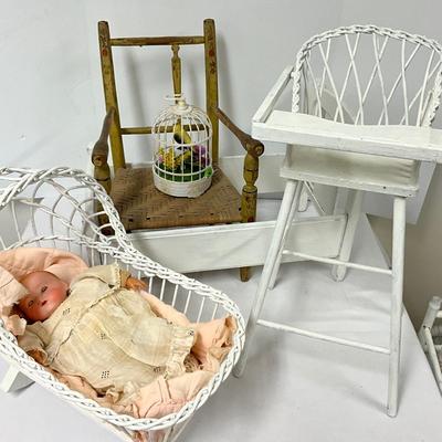 Doll furniture lot