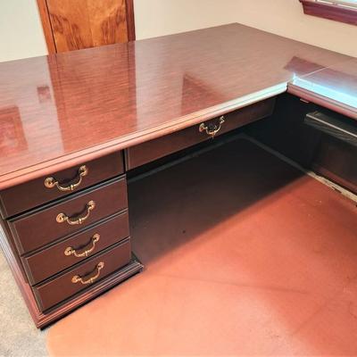 Lot #180  Large L-Shaped Office Desk w/return - good quality